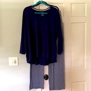 LL Beans Women’s Pajama Set XL Navy